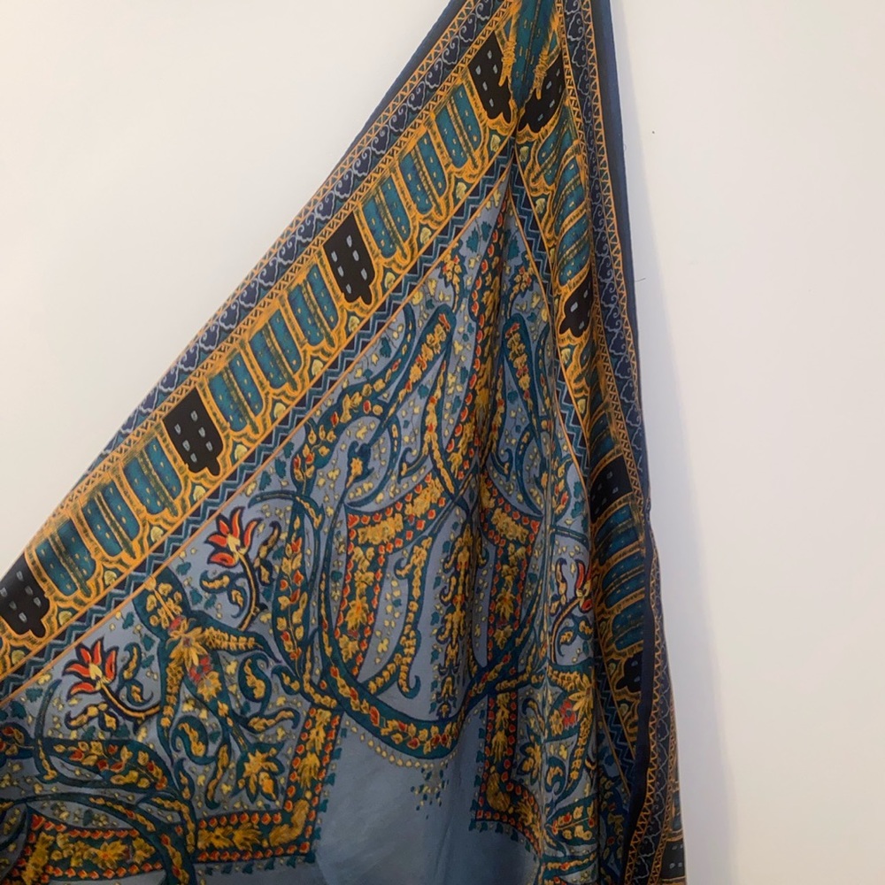 Vintage Scarf Top//Head Wrap